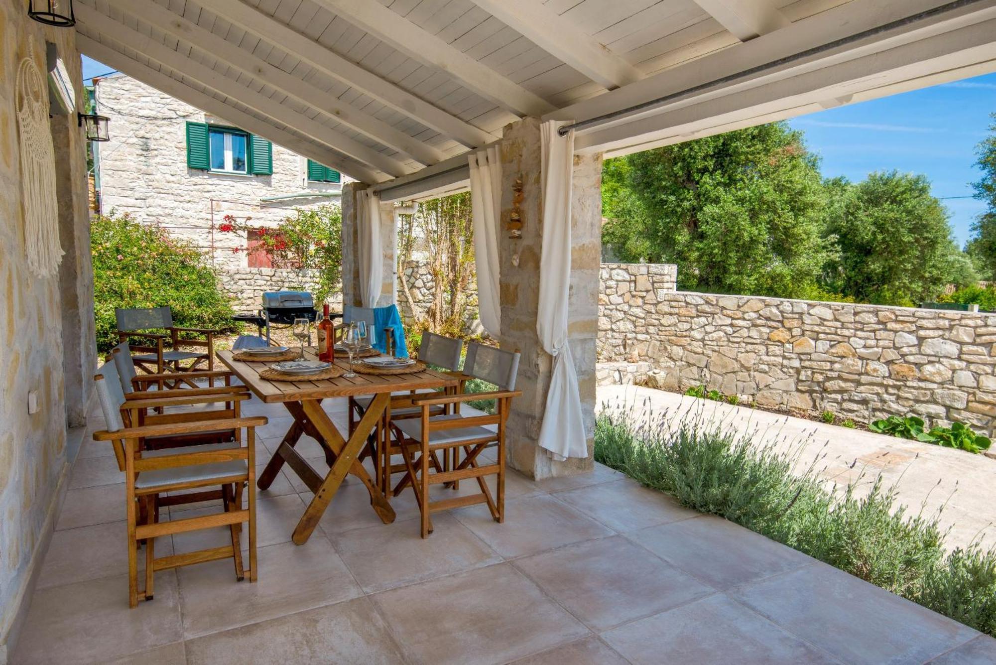 Villa Labovitsa Vlachopoulátika Exterior foto